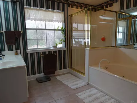 6673 Emerald Forest Dr, Milton, FL 32570 photo 20