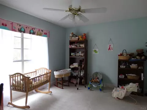 6673 Emerald Forest Dr, Milton, FL 32570 photo 4