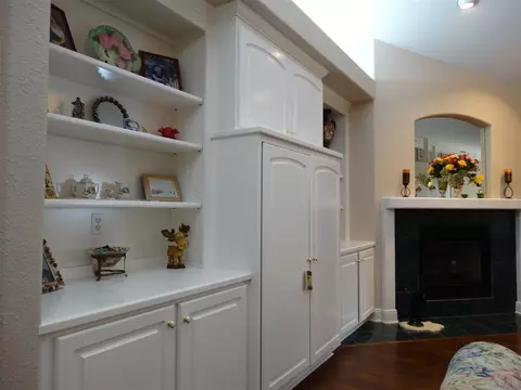 6673 Emerald Forest Dr, Milton, FL 32570 photo 3