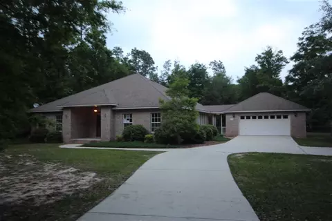 5282 Springdale Dr, Milton, FL 32570 photo 1
