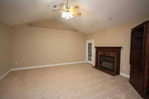 5282 Springdale Dr, Milton, FL 32570 photo 8
