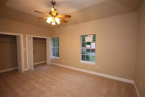 5282 Springdale Dr, Milton, FL 32570 photo 3