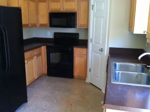 4202 Berry Cir, Pace, FL 32571 photo 3