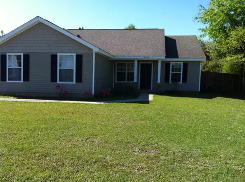 4202 Berry Cir, Pace, FL 32571 photo 1