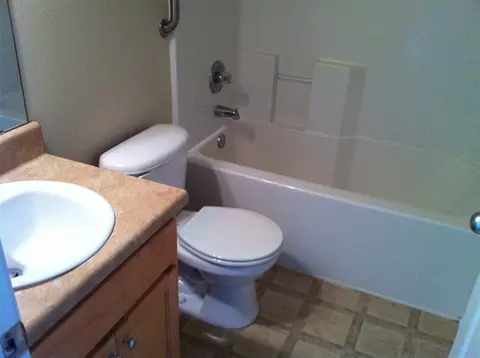 4202 Berry Cir, Pace, FL 32571 photo 5