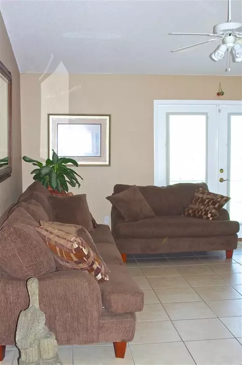 736 Hanley Downs Dr, Cantonment, FL 32533 photo 9
