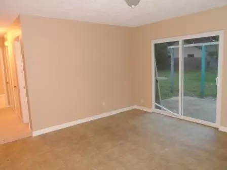4207 Susan Ct, Pace, FL 32571 photo 4