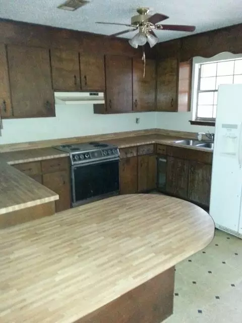 6507 Colonial Dr, Milton, FL 32570 photo 5