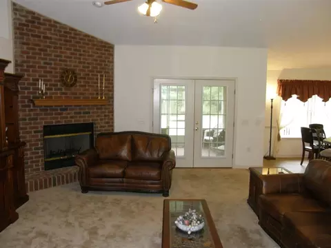 2742 Segrest Rd, Pace, FL 32571 photo 2