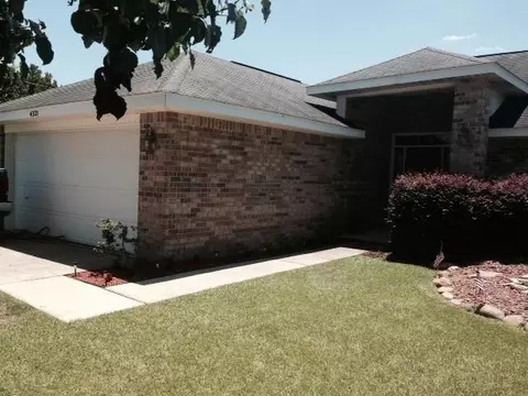 4321 Fred Ln, Pace, FL 32571 photo 1