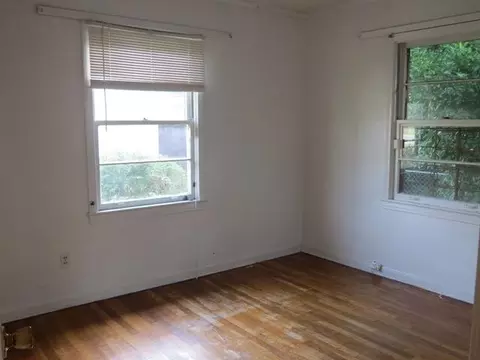 1006 E Texar Dr, Pensacola, FL 32503 photo 5