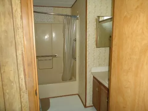5121 Central Dr, Pace, FL 32571 photo 3