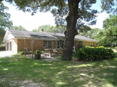 2308 Risen Dr, Cantonment, FL 32533 photo 6