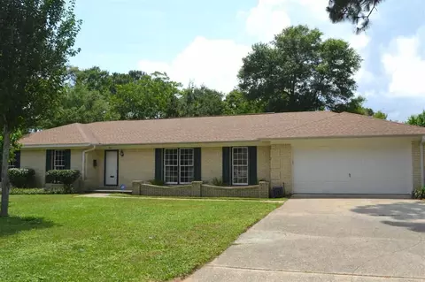 4151 Stringfield Dr, Pensacola, FL 32503 photo 1