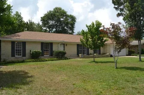 4151 Stringfield Dr, Pensacola, FL 32503 photo 2