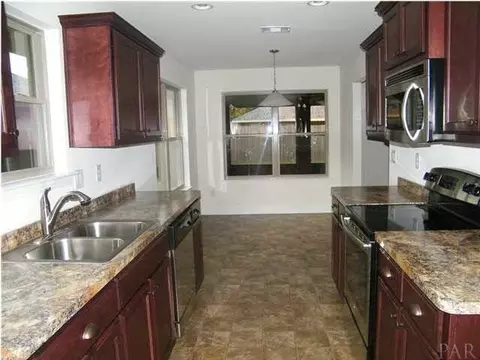 4714 Ashley Place Blvd, Pace, FL 32571 photo 9