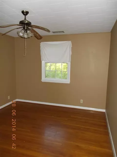 406 E Park Ln, Cantonment, FL 32533 photo 7