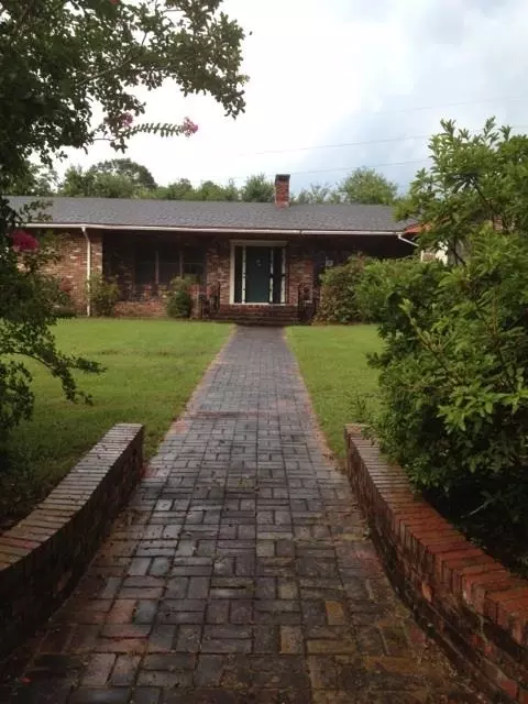406 E Park Ln, Cantonment, FL 32533 photo 1