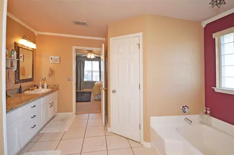 4884 Timber Ridge Dr, Pace, FL 32571 photo 15