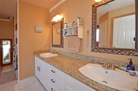 4884 Timber Ridge Dr, Pace, FL 32571 photo 14