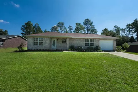 7204 Bogey Ln, Milton, FL 32570 photo 2