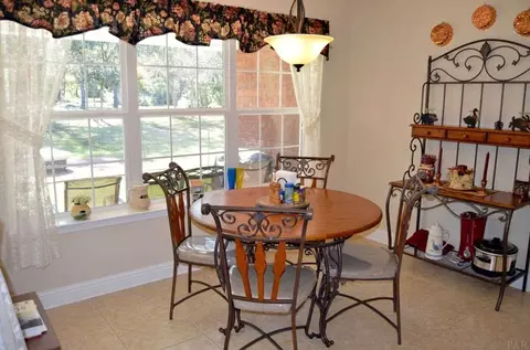 6804 Oser Rd, Milton, FL 32570 photo 9