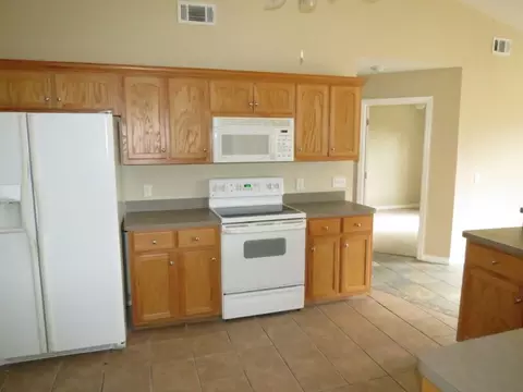 1009 Rin Ct, Milton, FL 32583 photo 6