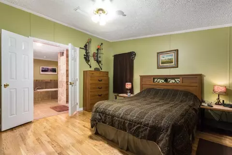 4954 Jack Cobb Ln, Pace, FL 32571 photo 5