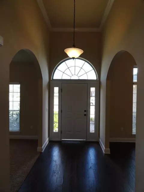 5913 Rustic Ridge Cir, Milton, FL 32570 photo 2