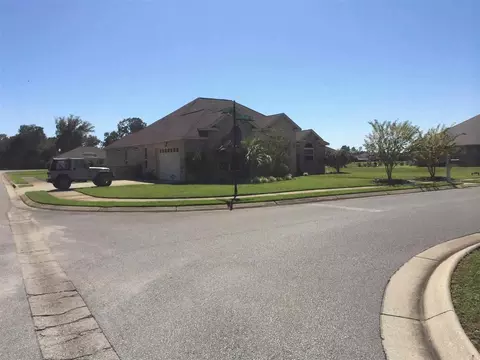 5430 Southlake Dr, Pace, FL 32571 photo 5