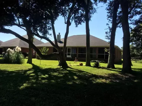 5430 Southlake Dr, Pace, FL 32571 photo 8