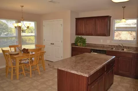 5765 Shady Glen Ct, Pace, FL 32571 photo 2