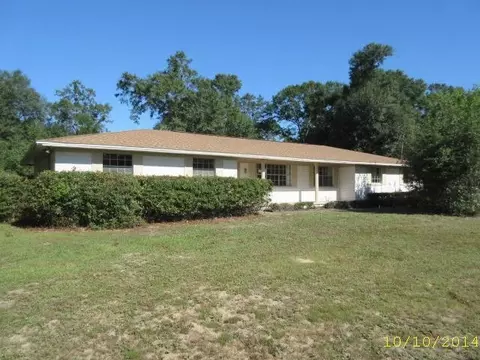 810 Candy Ln, Cantonment, FL 32533 photo 2