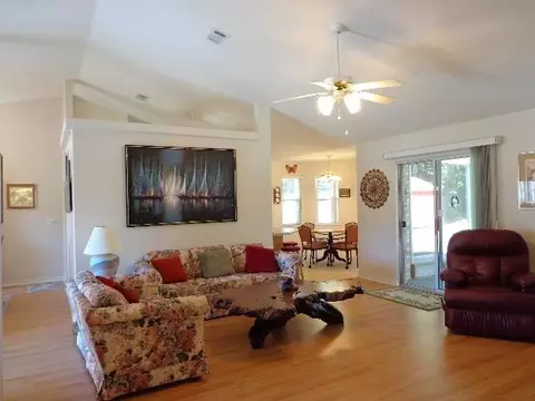 4704 Ridge Pointe Dr, Pace, FL 32571 photo 7