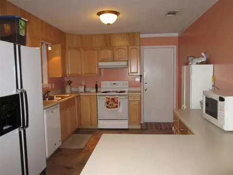 6261 Audubon Dr, Milton, FL 32570 photo 2