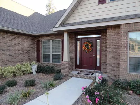5924 Rustic Ridge Cir, Milton, FL 32570 photo 3