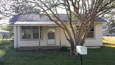 5202 Spring St, Jay, FL 32565 photo 1