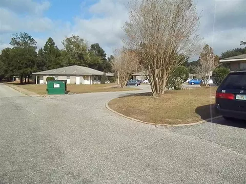 4260 Hwy 90, Pace, FL 32571 photo 1