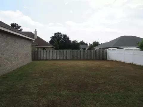 4279 Chittingham Dr, Pace, FL 32571 photo 2