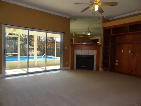 4285 Spindlewick Dr, Pace, FL 32571 photo 7
