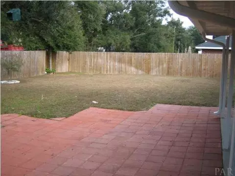 4900 Chads Cir, Pace, FL 32571 photo 3
