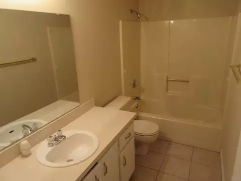6071 Gillette Dr, Milton, FL 32570 photo 9