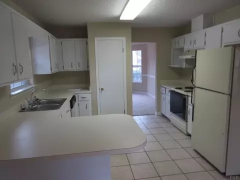 6071 Gillette Dr, Milton, FL 32570 photo 6