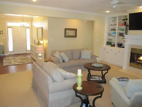 3051 Cobblestone Dr, Pace, FL 32571 photo 6