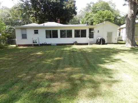 108 Pace Pkwy, Cantonment, FL 32533 photo 3
