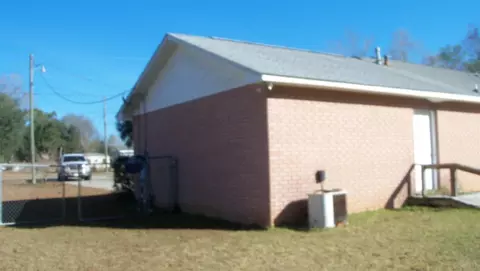 487 Bocage Rd, Cantonment, FL 32533 photo 3