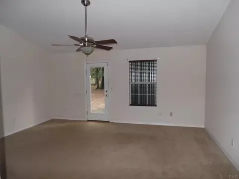 5491 Traci Dr, Milton, FL 32583 photo 5