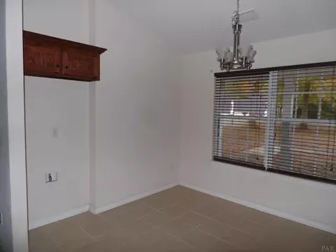 5491 Traci Dr, Milton, FL 32583 photo 9