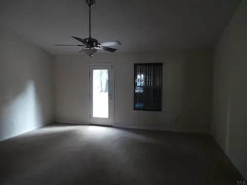 5491 Traci Dr, Milton, FL 32583 photo 4