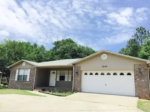7202 Par Ln, Milton, FL 32570 photo 2
